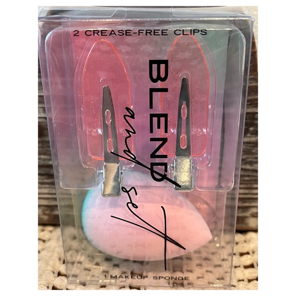 ๐กHP๐ Makeup Sponge & Crease Free Hair Clips New In Box/Package